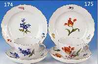GEDECK, MEISSEN, 2. HäLFTE 20. JH., PORZELLAN, 2. WAHL, BUNTE BLUMENMALEREI, JE EIN BOUQUET U. STREU- BLUMEN, ...