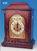 TISCHUHR MIT WESTMINSTERSCHLAG, JUNGHANS, UM 1900, HOLZGEHäUSE MIT MAHAGONIFURNIER, AUF DER TüR MIT BLATTINTARSIEN, ABGESCHRäGTE VOR- ...