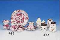 6 PORZELLANTEILE, MEISSEN, 2. HäLFTE 20. JH., DREI KL. VäSCHEN, EIN GLüCKS- SCHUH, EIN TELLER, 1 KL. SCHäL- CHEN, D. ...
