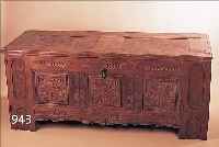 HOCHZEITSTRUHE, NORDDEUTSCH, UM 1770/1810, HELLE EICHE MASSIV, ORIG. SCHARNIERE U. SCHLOßMIT SCHLüSSEL, REICHLICH GESCHNITZT, ALTERSBE-DINGTE ...
