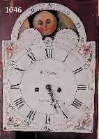 STANDUHR, ENGLAND, UM 1800, MAHAGONIFURNIER MIT BANDINTARSIEN, IM SOCKEL U. MITTELTEIL AB-GESCHRäGT, PROFILIERT, FüßE SEK., SPRENGGIEBELMIT ...