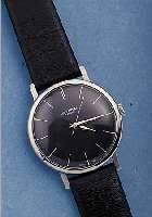 UNIVERSAL GENEVE HERRENARMBANDUHR, SCHWEIZ UM 1965, EDELSTAHL, BODEN U. GLASRAND AUF- GEDR., BLATT REST., 17 STEINE, RUNDANKERWERK, ...
