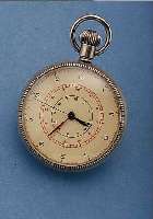 ZENITH MILITäRTASCHENUHR OFFEN, SCHWEIZ/ GROßBRITANNIEN UM 1940, NICKELBOD. U. GLASR. GESCHR., ZIFFERBL. VERSCH. SKALEN FARBLICH ...