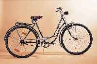 DAMENFAHRRAD, STRICKER, UM 1938, SCHWARZ/ BLAU, 28 ZOLL RäDER, STEMPELBREMSE, ORIG. SAT-TEL, TRETLAGER-, SCHUTZBLECH U. LENKER ...