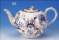 TEEKANNE, MEISSEN, UM 1900, PORZELLAN, 14 X 24 CM, BLAUES ZWIEBELMUSTER, ROT + GOLDENGEHöHT