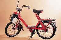 VELO SOLEX, FRANKREICH, 1971, ANTRIEB üBER ROLLE AUF DAS VORDERRAD, ORANGE, DT. MODELL MIT TYPEN U. HäNDLERSCHILD, REIFEN NEU, CA. 40KG, CA. ...