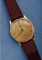 LONGINES HERRENARMBANDUHR, REF.-NR. 5820759,SCHWEIZ UM 1939, GG 750/000, BODEN U. GLASR. GEDR., ORIG.-BLATT U. ZEIGER FL., RUNDANKERW.,KAL. 27, 16 ...