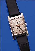 LONGINES HERRENARMBANDUHR, SCHWEIZ UM 1959, NEUTRALES NICKELGEH. 30ER JAHRE, SCHARNIER- BOD., BLATT REST., RUNDANKERW., 17 ST., HAND- AUFZ., KAL. ...