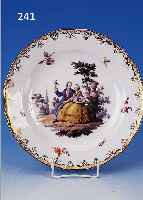 ZIERTELLER, MEISSEN, UM 1850/60, PORZELLAN, QUALITäTVOLLE BEMALUNG, FEINE BUNTE DARST. EINER ROMANTISCHEN SZENE IN PARKLANDSCHAFT, UMLAUFEND ...