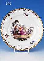 ZIERTELLER, MEISSEN, UM 1850/60, PORZELLAN, QUALITäTVOLLE BEMALUNG, FEINE BUNTE DARST. EINER ROMANTISCHEN SZENE IN PARKLANDSCHAFT, UMLAUFEND ...