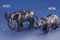 SKULPTUR: EISBäR, 925ER SILBER MASSIV GEAR- BEITET, AUGEN 2 MADEIRACITRINE ZUS. CA. 0.40 CT, CA. 1060 G, NATURALIST.-REALIST. ...