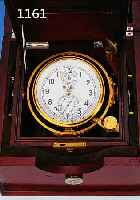 MARINE-CHRONOMETER "POLJOT", UM 1958, MIT ÜBERGEHäUSE U. LEDERTRAGERIEMEN, 3-FACHER VERGLASTER EDELHOLZKASTEN MIT ...