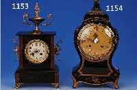 KAMINUHR, FRANKREICH UM 1900, SCHWARZ GE- FäRBTER KALKSTEIN, EMAILZIFFERBLATT, MINUTEN- ZEIGER ABGEBROCHEN, PENDULENWERK ZU ...