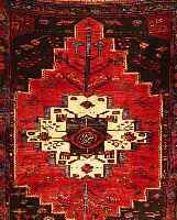 GHOCHAN,PERSIEN CA 140 X 115 CM. .WOLLE AUF WOLLE.EHZ 2-3.-CA 50 JAHRE.
