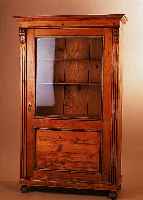 VITRINENSCHRANK, DEUTSCH, UM 1880, WEICHHOLZ, EINLEGEBöDEN, SCHLüSSEL, ALTERS- SPUREN, CA. 180 X 110 X 50 CM