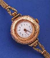 DÜRRSTEIN/MONOPOL DAMENTASCHENUHR ALS DAMEN- ARMBANDUHR, SCHWEIZ/DEUTSCHLAND UM 1905, ROSE-G. 585/000, RUNDUMGRAV., EMAILBL. FEIN HAARR., ...