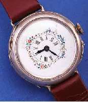 DAMENTASCHENUHR ALS DAMENARMBANDUHR, SCHWEIZ UM 1910, UMBAU CA. 1935, SILBER, EMAILBL. REP., ZYLINDERW. VERG., D. CA. 33 MM, ...