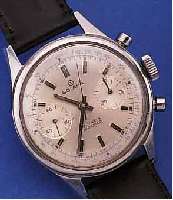 KONVOLUT: 2 ARMBANDCHRONOGRAPHEN SCHWEIZER PRODUKTION, 1X RENIS, UM 1970, METALL VER- CHR., BER., 45-MIN.-STOPPZäHLER, 17 ST., HAND-AUFZUGKAL. ...