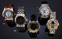 GIRARD PERREGAUX HERRENARMBANDUHR GANGRESERVE AUTOMATIK, REF.-NR. 1020/BR/137, SCHWEIZ UM 1996, EDELST. POL., GG-KRONE, MASSIV-GG-LüNET-TE, ...