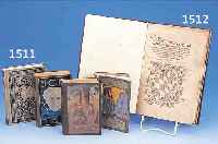 KARL MAY, KONVOLUT 4 BüCHER: DIE ROSE VON KAIRWAN, REPRINT VON 1974 NACH 1894, GEPRäG- TER LEINENEINBAND; KARMERAD-BIBLIOTHEK: DER SCHWARZE ...