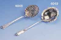 PRUNKLöFFEL, FRANKREICH UM 1900, JUGENDSTIL, 950ER SILBER, TEILVERGOLDET, LAFFE MIT FEINE GRAVIERTEN NELKEN, GRIFF FLORAL VER- ZIERT, ...