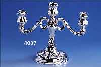KERZENLEUCHTER, 835ER SILBER, BAROCKSTIL, 3-FLAMMIG, BODENPLATTE METALL, H CA. 22 CM, TOTAL CA. 330 G