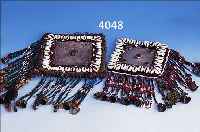 2 X TURKMENENBRUSTSCHMUCK MIT KAURIMUSCHELN, SOGN. GöNDSCHüK, UM 1900, SILBERPLATTE, GLAS GESCHNITTEN, BT. GLASSCHNüRE, FINGERHUT- ...