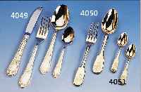 10 MOKKALöFFEL, WILNA 1864, 84ER SILBER VERGOLDET, SPATENFORM, GRIFFENDE MIT MUSCHELDEKOR VERTREIBER W. LUTHER, NACH DEM VORBILD DES ...