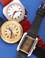KONVOLUT: 5 ZENTRA HERRENARMBANDUHREN, UNGETR. LAGERW., UM 1970, VERSCH. DESIGNS, 1X AUTOMATIK, 4X HANDAUFZUG, ALLE LEDERB., ALLE ...