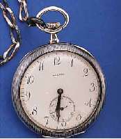 MOERIS HERRENTASCHENUHR LEPINE, SCHWEIZ UM 1924, TULASILBER, ORIG.-EMAILBL. SIGN., REP. BEI 5, 15 ST., WERK VERG., SIGN. AUF RäDER- ...