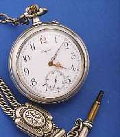 KONVOLUT: 2 LONGINES HERRENTASCHENUHREN, BEIDE OFFEN, EMAILBL. SIGN., 1X UM 1890, NICKEL, 2/3 PLATINENW. MATT VERG., ECHAPPEMENTLATERAL, ...