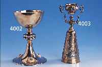 ABENDMAHLSKELCH, BELGIEN UM 1910, SILBER GEPR., VERGOLDET, ELFENBEINEINLAGE, FARBIGE PASTESTEINE VON GUTER QUAL., H CA. 20 CM