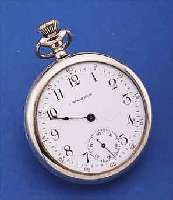 WALTHAM HERRENTASCHENUHR OFFEN, USA UM 1915, NICKEL-2.-GEH., WOHL AUF KD.-WUNSCH BEIDS. VERGL., EMAILBL. SIGN., AUßEN ROT 5-60,FEINE GEBL. ...