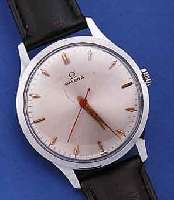 OMEGA HERRENARMBANDUHR, SCHWEIZ UM 1945, NEUTR. 2. GEH. BEIDS. VERGL., METALL VERCHR., BLATT REST., 16 ST., HANDAUFZUGKAL. 30T2, KOMP.-UNR., ...