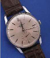 ULYSSE NARDIN ARMBANDUHRWERK, IM METALLGEH. VERCHR., VON HELVETIA, BODEN U. GLASR. GEDR., BLATT REST., 17 ST., STREIFENSCHL., HANDAUFZUGSCHR.-UNR., ...