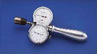KOMBINATION EINHANDSTOPPER MIT UMDREHUNGS- MESSER, NACH SCHWEIZER PATENT-NR. 14633, UM 1920, ALLUMINIUMGEH., AUTOMAT. STOPPAUSL. BEIM ...