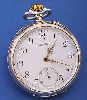 LONGINES HERRENTASCHENUHR, SCHWEIZ FüR DEN SKANDINAVISCHEN MARKT UM 1900, SILBER, BODEN TEILW. VERG., BLüTENDEKOR, MONOGR.-SPIEGEL FREI, ...