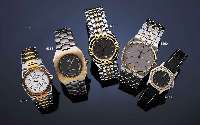 OMEGA SEAMASTER HERRENARMBANDUHR, TITANGEH.,TITANBD., HIGH-TECH-QUARTZWERK M. SEK.-TAKT U.DAT., LüN. MASSIV GG-INTARSIERT, BOD. AUFGE- DR., BEI ...