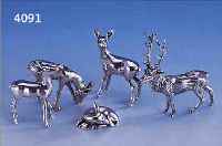 TISCHDEKORATION: 5-TEIL. HIRSCH-REHGRUPPE, 925ER SILBER, MASSIVE AUSF., NATURALIST.-IDEA-LIST. DARST., H BIS CA. 7 CM, TOTAL CA. 230G