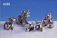 TISCHDEKORATION: 4 KATZENSKULPTUREN, 925ER SILBER, MASSIV, VERSCH. FORMEN UND GRößEN, TOTAL CA. 187 G, H BIS CA. 4 CM