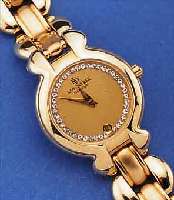 RAYMOND WEIL DAMENARMBANDUHR, 18 KT MICRO- PLATED, QUARTZWERK, ZIFFERBL. M. SIMILISTEIN- BESATZ, DATUMSANZ. BEI 6, SAPHIRGLAS, AB HERST. ...