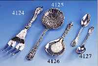 SAHNELöFFEL, FRANKREICH UM 1900, 950ER SILBER, MEISTERMARKE UNLESERLICH, REINERKLASSIZISMUS, GRIFF MIT FüLLHöRNERN, AKANTHUS,ETC., ...