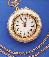 DAMENTASCHENUHR, SCHWEIZ/DEUTSCHLAND UM 1908, ROSE-G. 585/000, IM ZENTRUM DES BODENS MINIATURMALEREI EMAILL., ALPENLäND. DARST., PERF. ...