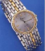 MOVADO HERRENARMBANDUHR, SCHWEIZ UM 1990, EDELST. SAT., TEILW. ZWISCHENGL. WIE LüNETTE HARTVERG., DOPPELTE, UNSICHTB. FALTSCHL., ...