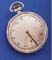 CORTEBERT HERRENTASCHENUHR, SCHWEIZ UM 1935,800ER SILBER, BER., RAND WIE BüGEL RELEFIERT, 2-FARB. VERS. BLATT, ALTERSBED. L. FL., GEBL. ...