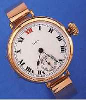 ELGIN ARMBANDUHR, USA UM 1929, METALL, ROSE-G.-AUFL., KEYSTON-WATCHCASE, SCHARNIERBODEN, GLASR. GEDR., PERF., SIGN. EMAILBL. 2-TEIL., ROTE RöM. ...