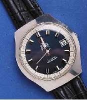 OMEGA HOMEGA HERRENARMBANDUHR ELECTRONIC GENEVE CHRONOMETER, SCHWEIZ UM 1969, EDELST., BODEN GESCHR., ZENTRALSEK., DATUM, EXTREM ERH. ...
