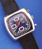 O & W ARMBANDCHRONOGRAPH PRECISION AUTOMATIK MIT TAG UND DATUM, UNGETR. LAGERW., SCHWEIZ UM 1974, POL. EDELST.-GEH. MASSIV, BODEN GESCHR., ...
