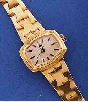 JUNGHANS DAMENGOLDBANDUHR, DEUTSCHLAND UM 1966, SCHWERE GOLDSCHMIEDEARB., GG 585/000, L. CA. 16,8 CM, SICHERHEITSCHL., BODEN GEDR., FORMANKERW., ...