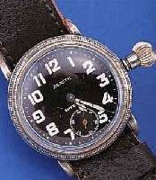 ZENITH FLIEGERUHR SPECIAL, GEH VERN., BODEN U. GLASR. GESCHR., EMAIL-KONTRASTZIFFERBL. IM AUßENBER. L. BESCH., WERKS. VERGL., 15 ST., RUNDANKERW. ...